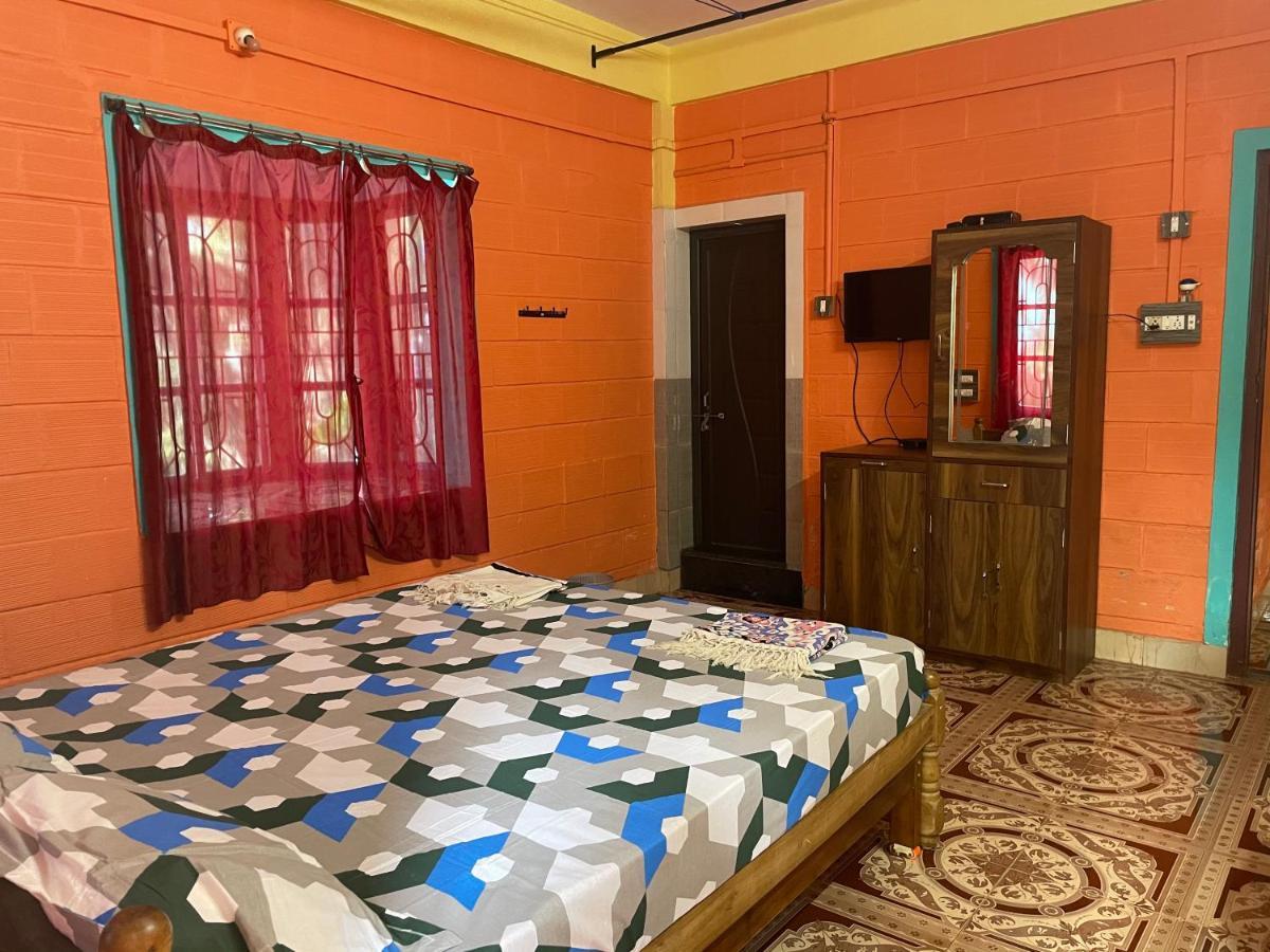 Nimmu Guest House & Restaurant Gokarna Gokarna  Exterior photo