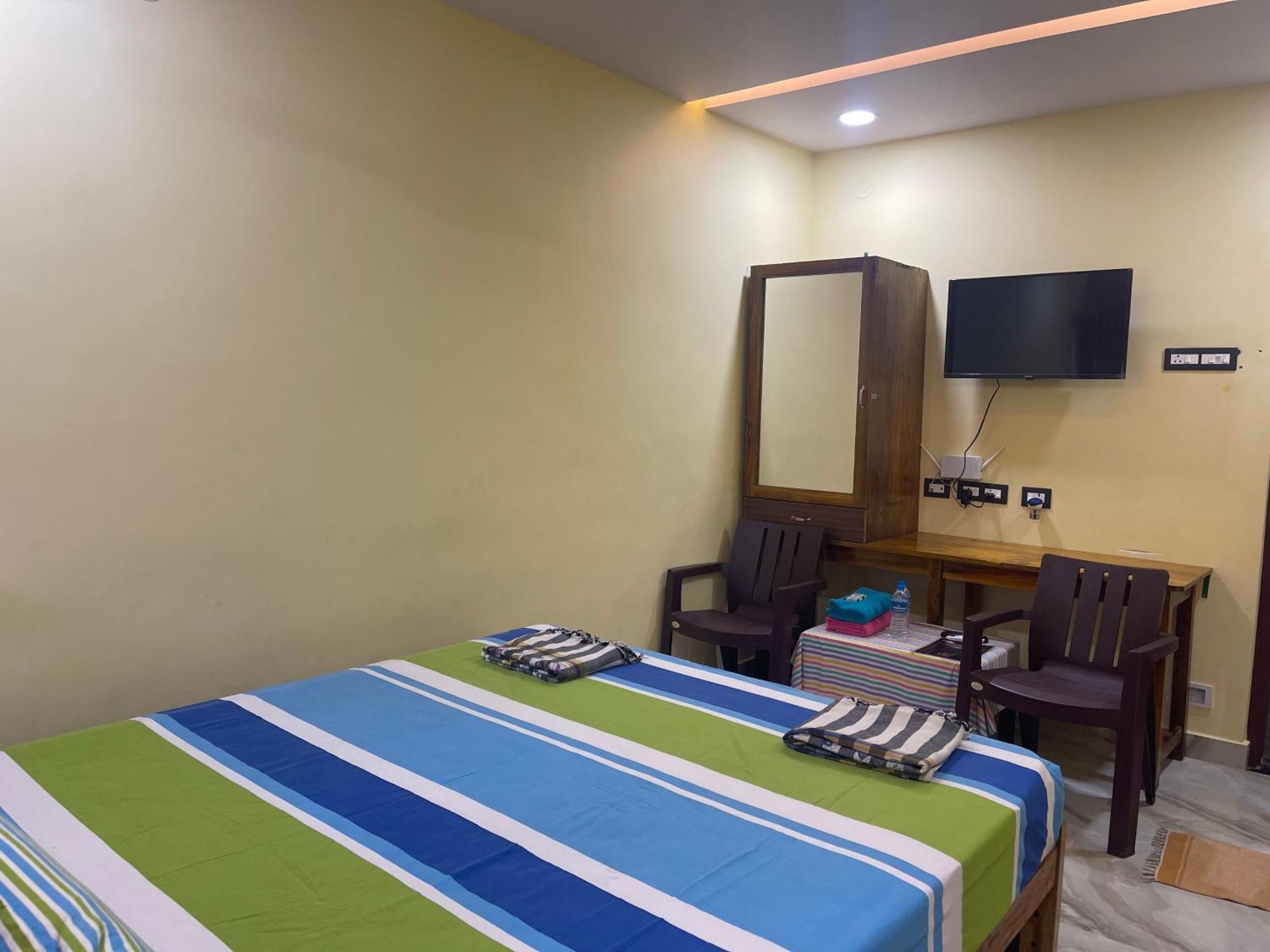 Nimmu Guest House & Restaurant Gokarna Gokarna  Exterior photo