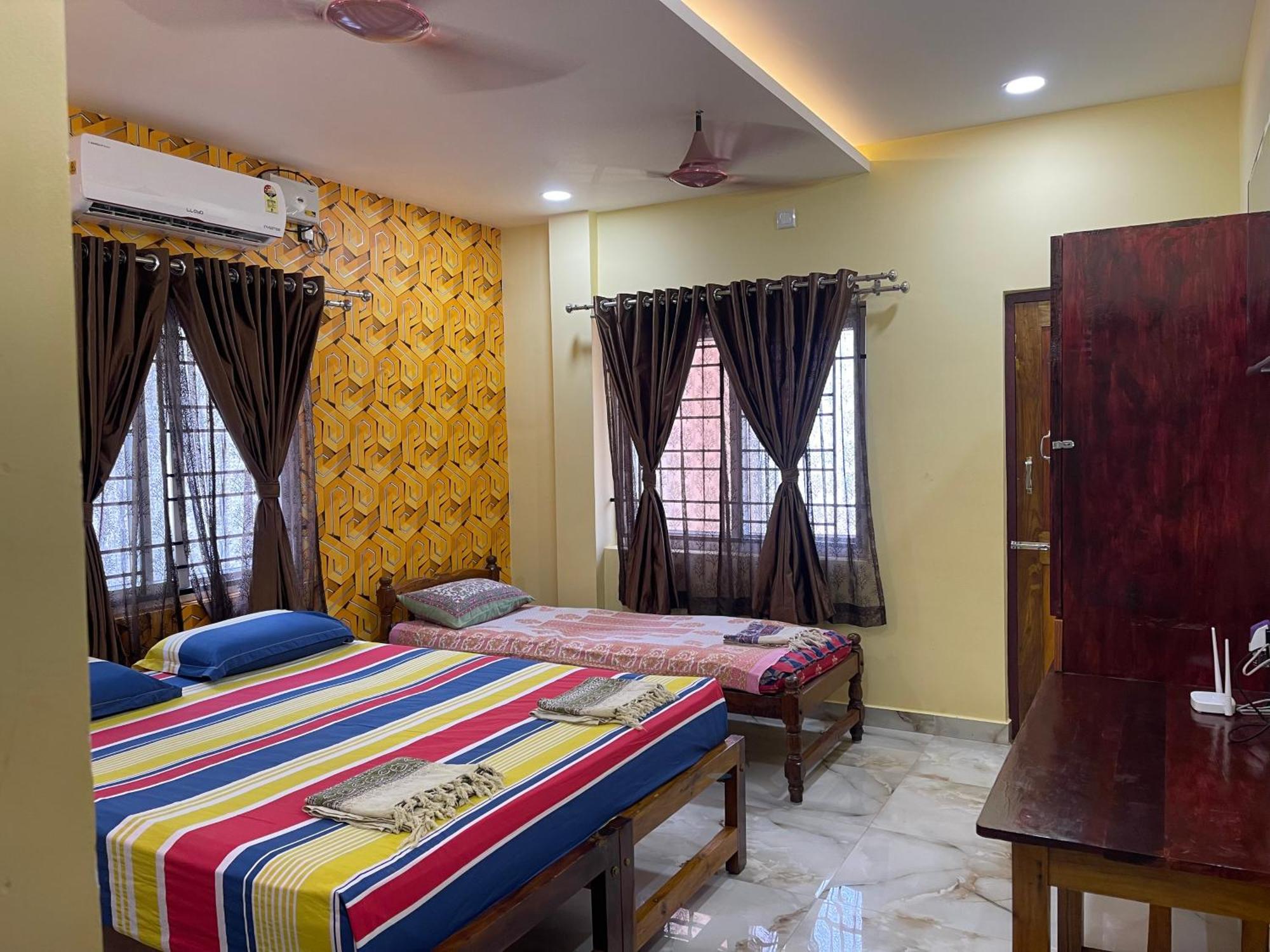 Nimmu Guest House & Restaurant Gokarna Gokarna  Exterior photo