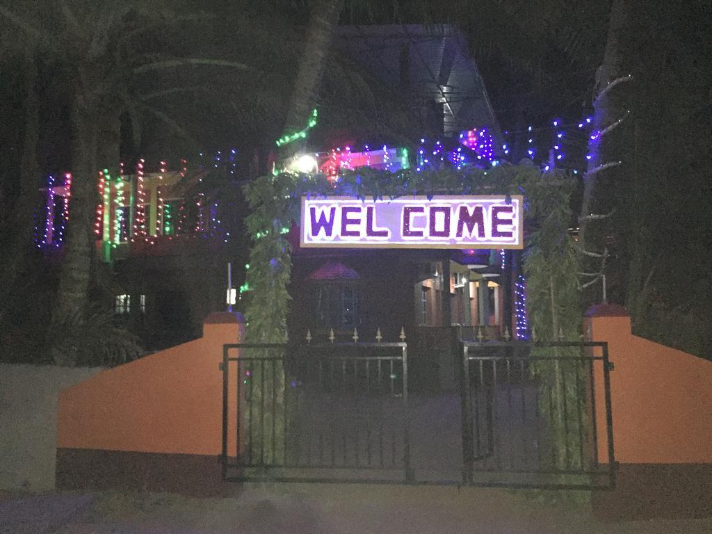 Nimmu Guest House & Restaurant Gokarna Gokarna  Exterior photo